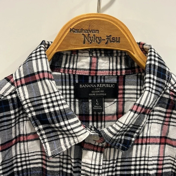 Banana Republic  classic fit flannel button up shirt size large - Picture 8 of 12